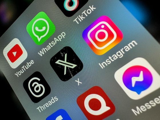 Apple WhatsApp ve Threadsi Cin App Storedan kaldirmasinin emredildigini soyledi