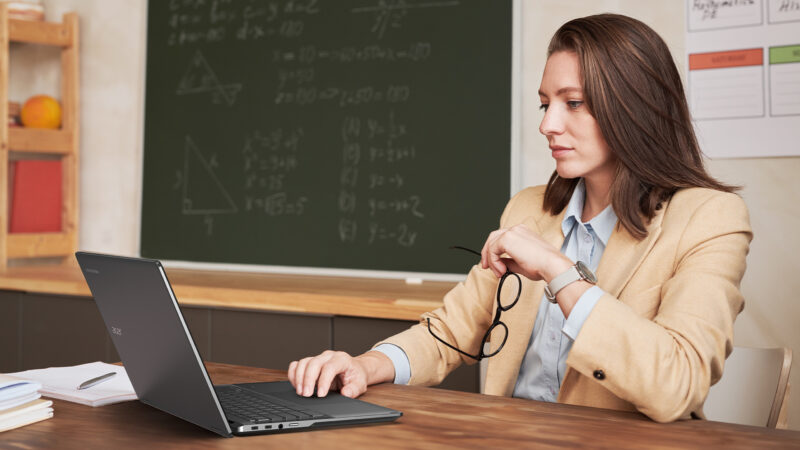 1717135001 Chromebook Plus Spin 514 LS01 1920x1080