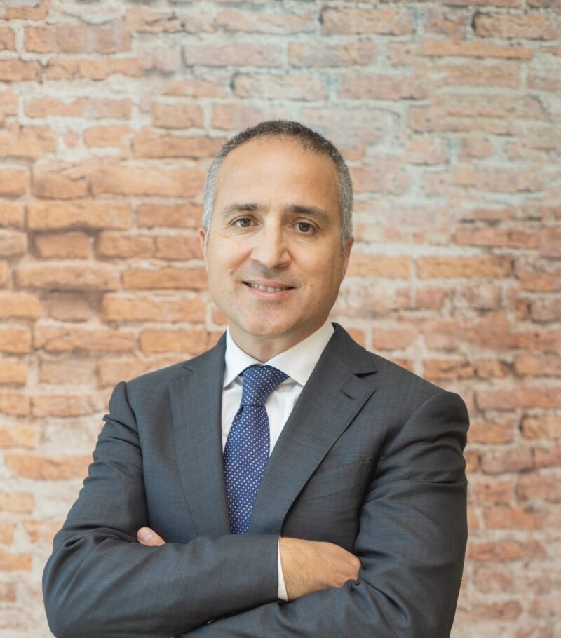 1724143424 Tu rul Cora