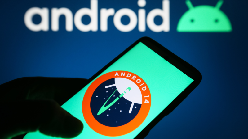 photo illustration android 14 logo 841628725