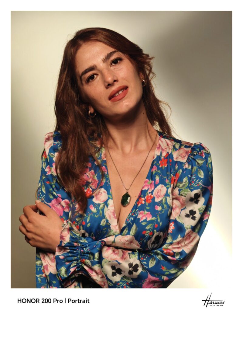 1725447000 HONOR H200 Portremode 2