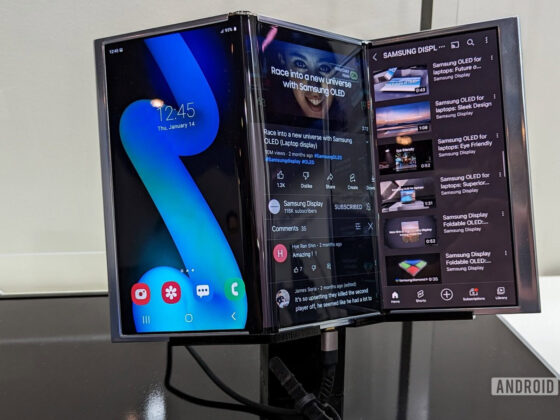 Samsung tri fold prototype concept MWC 2023 scaled 1