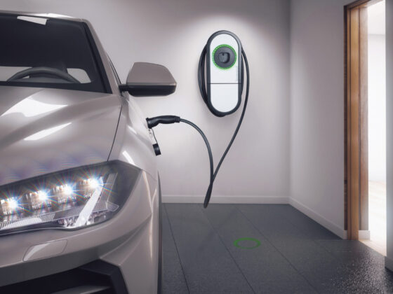 1730282128 Legrand Tu rkiye Grubu Konut ve Ku c u k I s letmeler ic in Kullan c Dostu S arj U nitesi Sunuyor