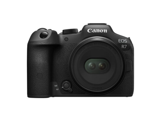 1730288853 RF S 7.8mm F4 STM DUAL EOS R7 FRT