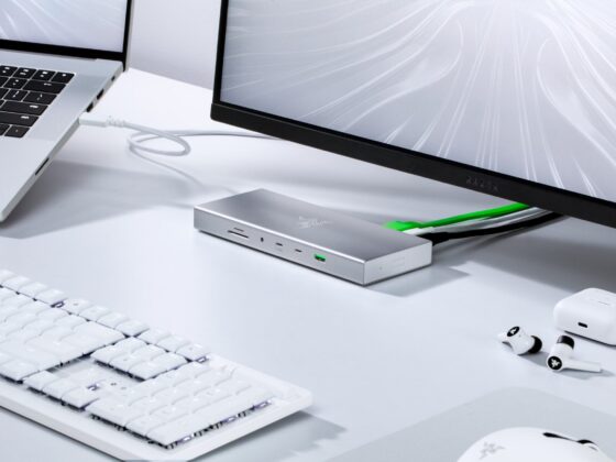 1731627886 Razer Dock 4 3