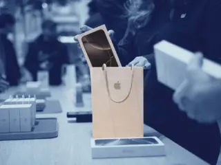apple iphone monopoly inc 2172375925