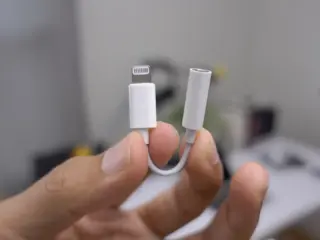 lightning to 3 5mm headphone jack adapter