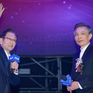 ASUS 3