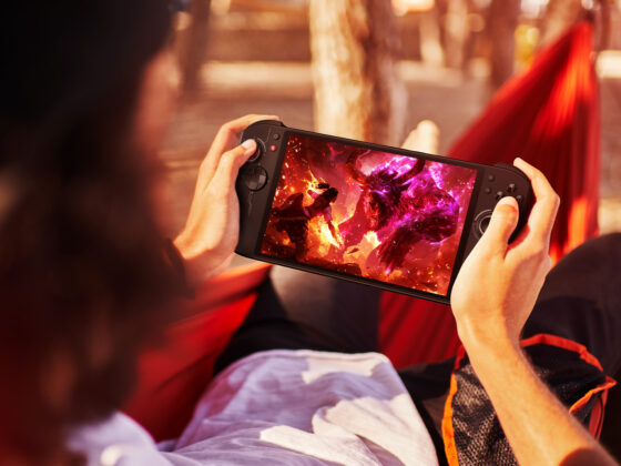 1736227604 Nitro Blaze 8 GN782U Lifestyle 01