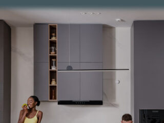 1739142577 005 Selling Point Poster TR