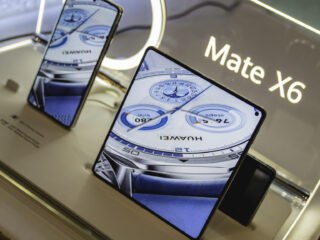 1739367658 Huawei Mate X6