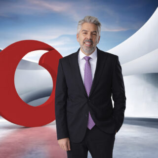 Vodafone Gonulluleri Hasan S 2