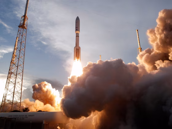 Amazon Kuiper internet spacex starlink rakip Technostory