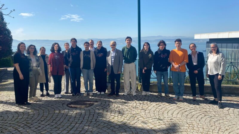 CERN in Parcacik Fizigi Duayeni Prof Dr Walter Scandale Turkiye de Genclerle Bulustu Technostory