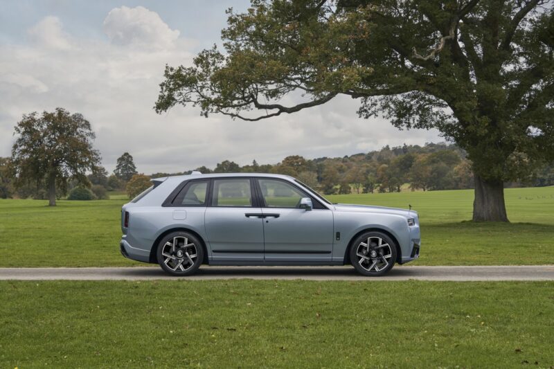 Rolls Royce Cullinan Daisyyi Sunuyor Technostory