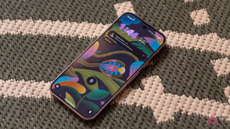 google pixel android 16