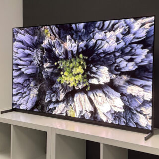 8k television