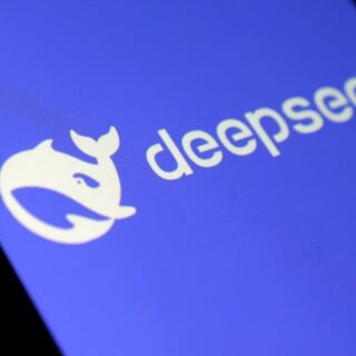 DeepSeek V4