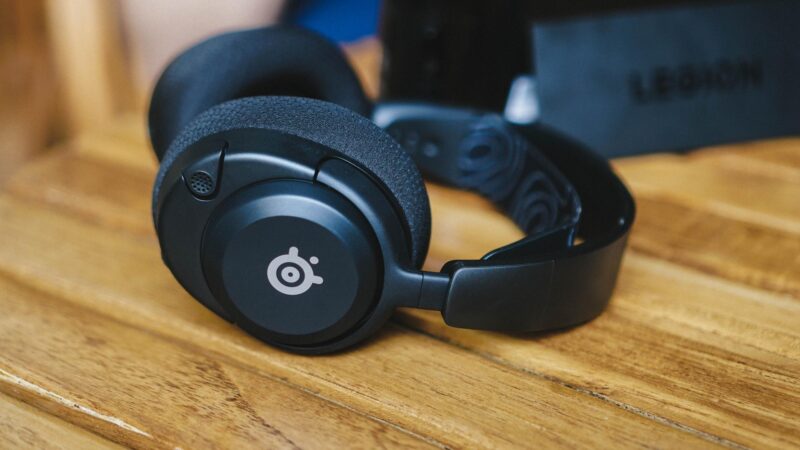 240609 GadgetMatch SteelSeries Arctis Nova 5 Wireless Beauty 3
