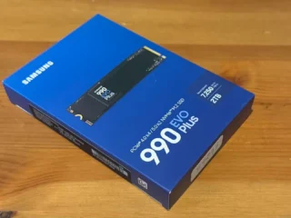Samsung 990