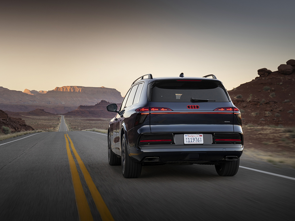 audi q9 dis tasarim arkayuz