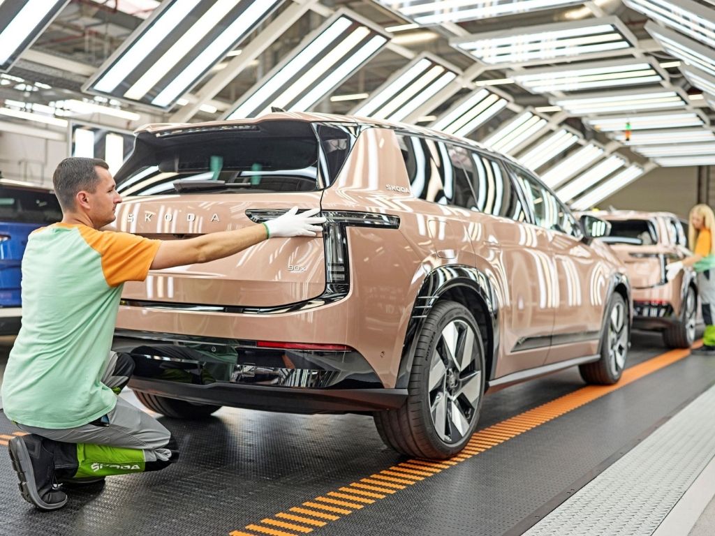 Skoda nin Elektrikli Amiral Gemisi SUV u Peaq 3