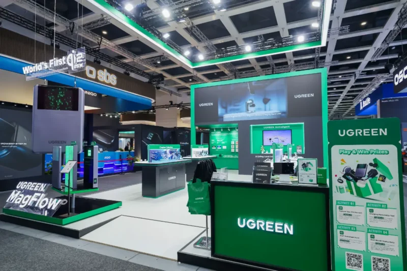 UGREEN 3'ü 1 arada Qi2 şarj standı