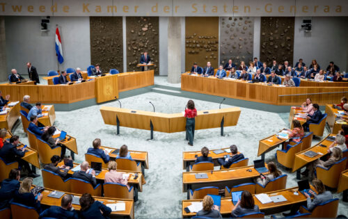 Hollanda Hükümeti 25 Bin Kamu Pozisyonu Azaltmayı Planlıyor